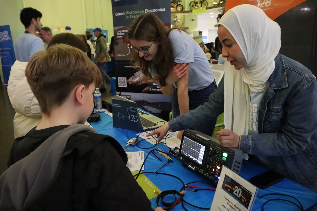 Glasgow Science Festival outreach stall